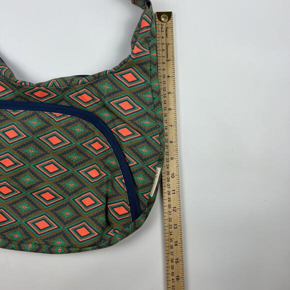 KAVU Side Saddle Crossbody Shoulder Bag Limited Edition Aztec Geometric Print - Picture 10 of 10